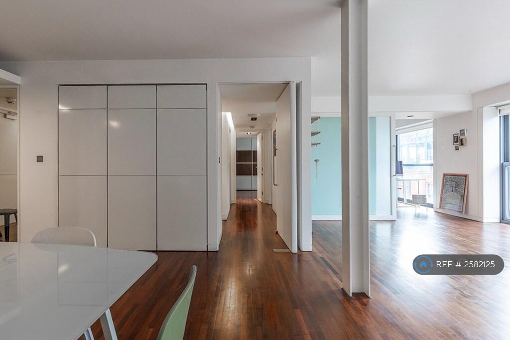 Open-Plan Lounge/Diner/Kitchen