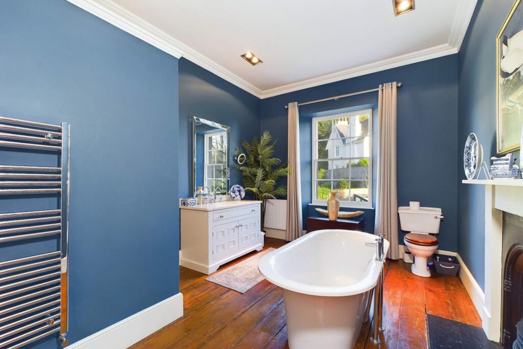 Bathroom serving bedroom four