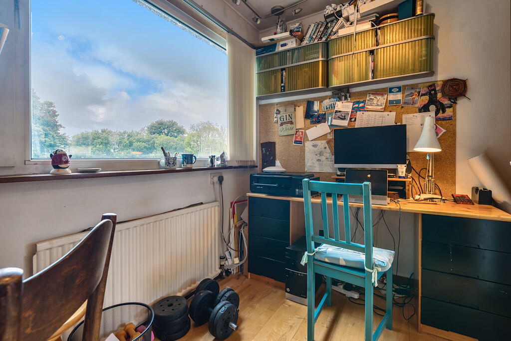 Bedroom Five/Stud...