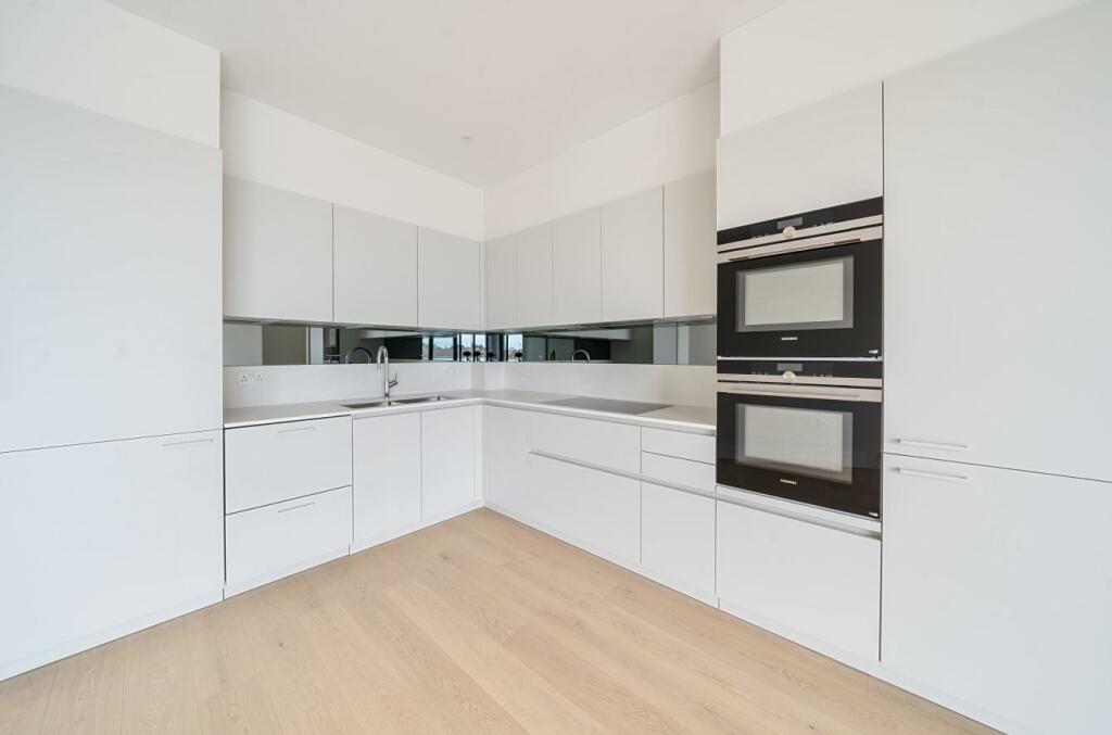 Davidson Frost-Wellings, DFW, Finchley Road, Londo