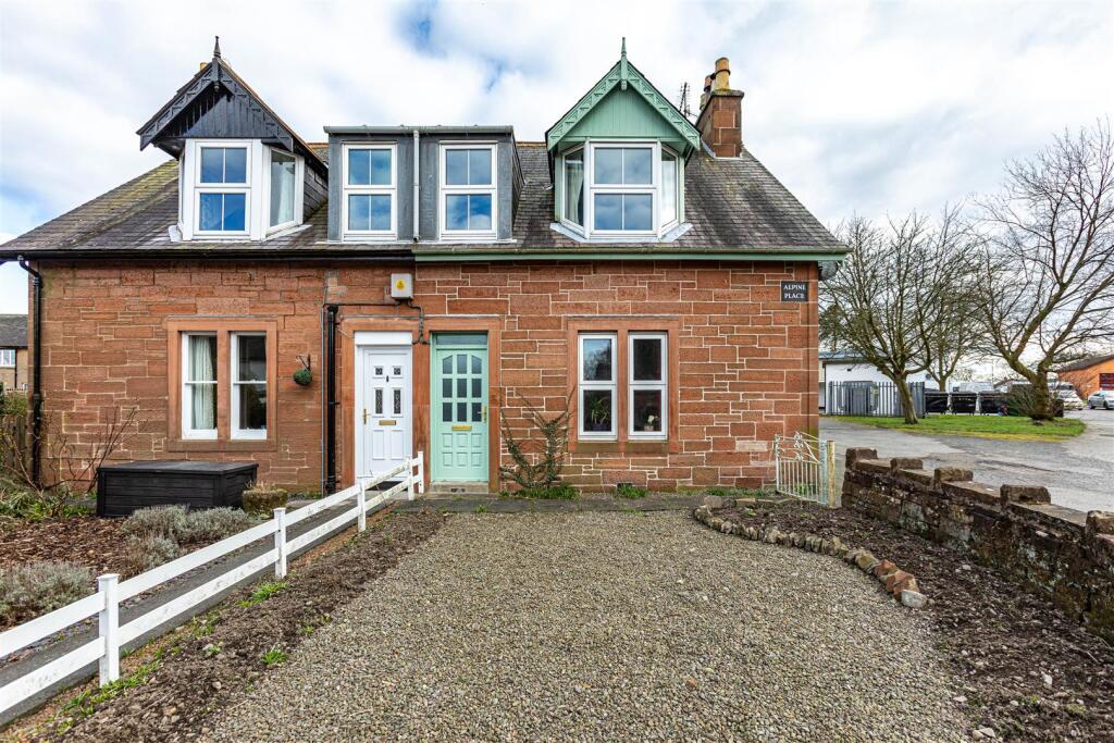 2 Alpine Crescent Thornhill 08.JPG