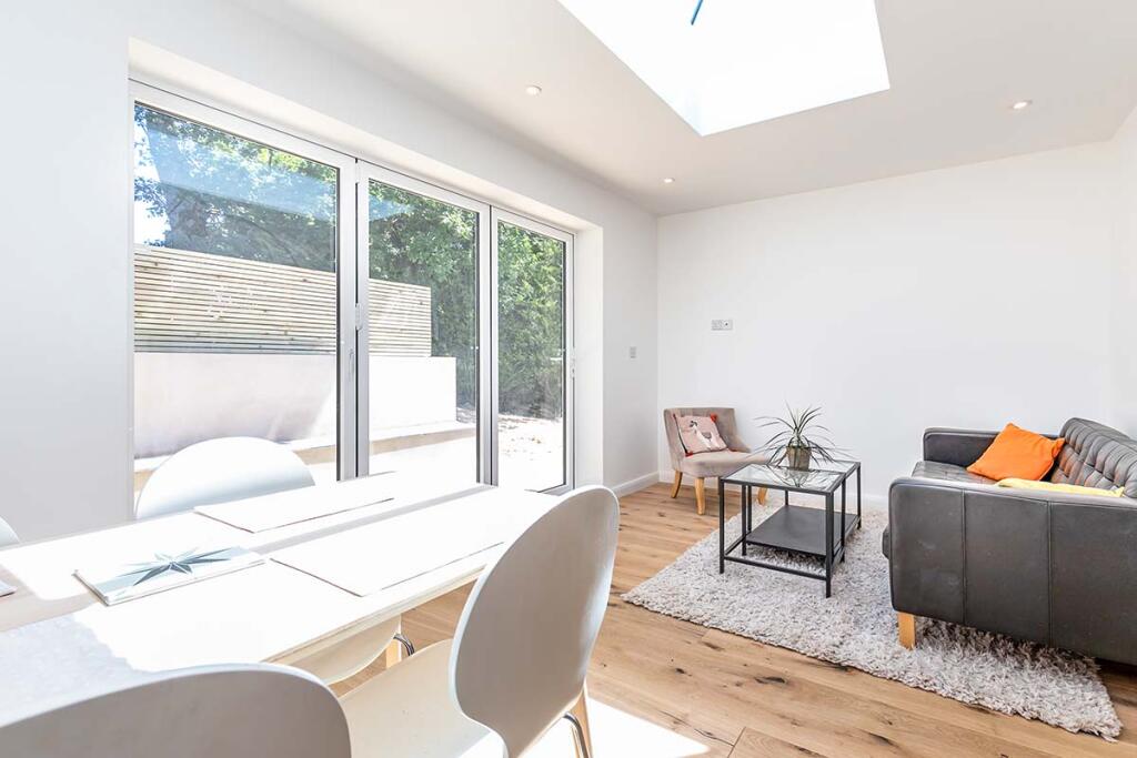 Living/Dining Room