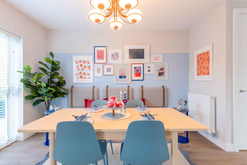 show home 1300