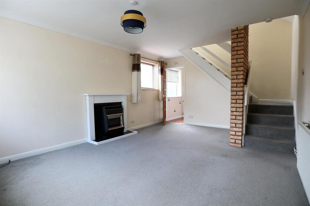 Sitting room.jpg