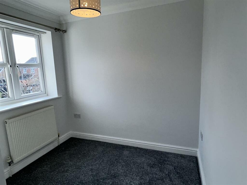 Bedroom 3 2.JPG