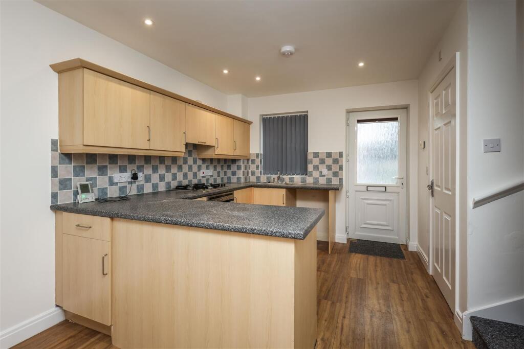 23 Viking Court, Bracebridge Heath, Lincoln-5.jpg