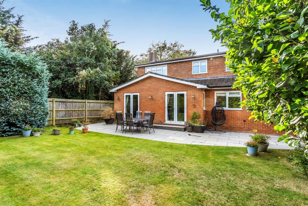 23-Oldfield-Gardens-36.jpg