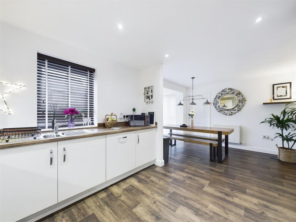 Open Plan Dining Kitchen