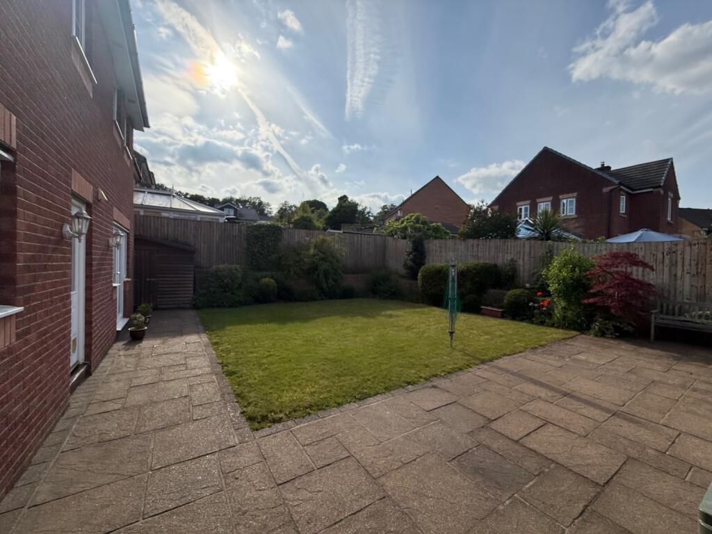 EC808740-7C0E-4EA4-8CF3-E1752D3E5364