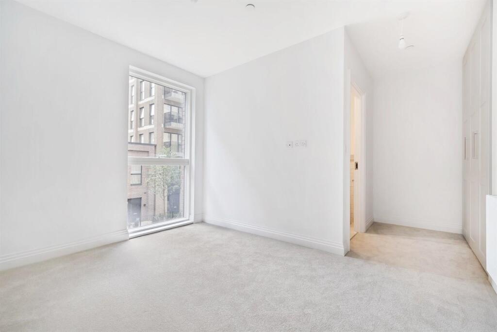 Bed1 11 Carraway.jpg