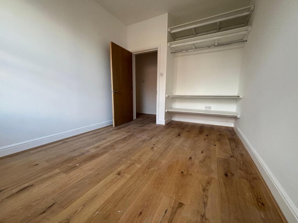 d135b960-e612-4e2...