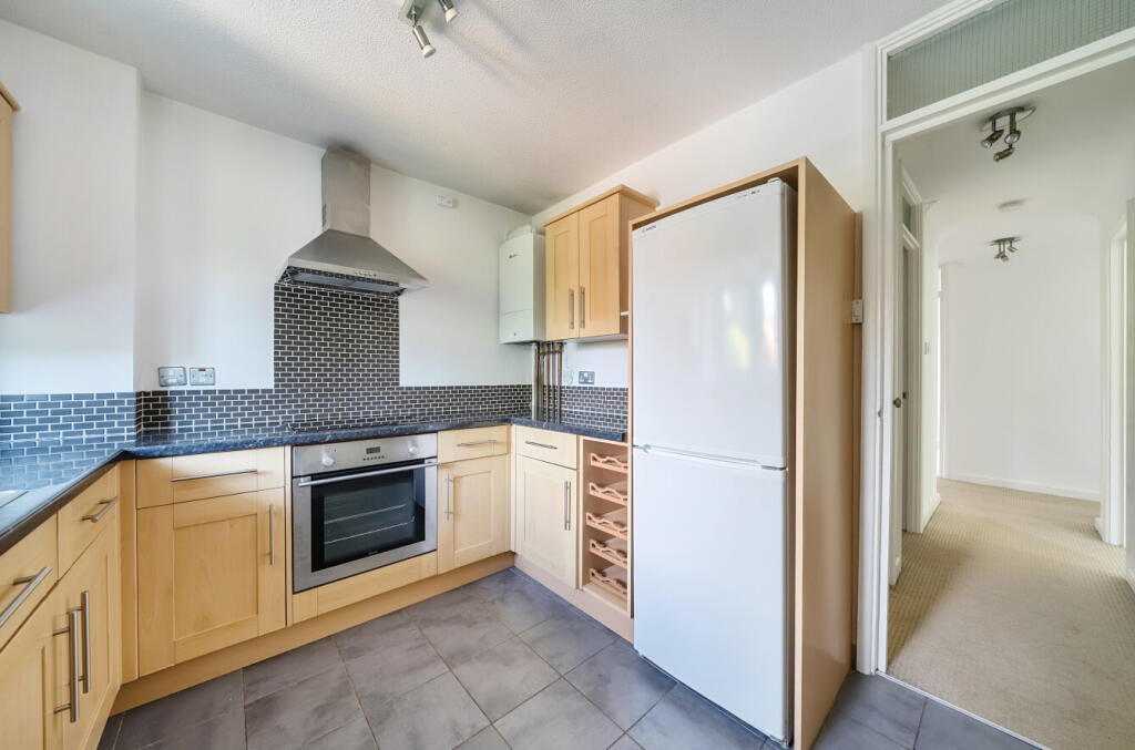 1309319-8-68761e4...