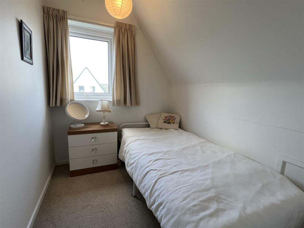 Third bedroom.jpeg