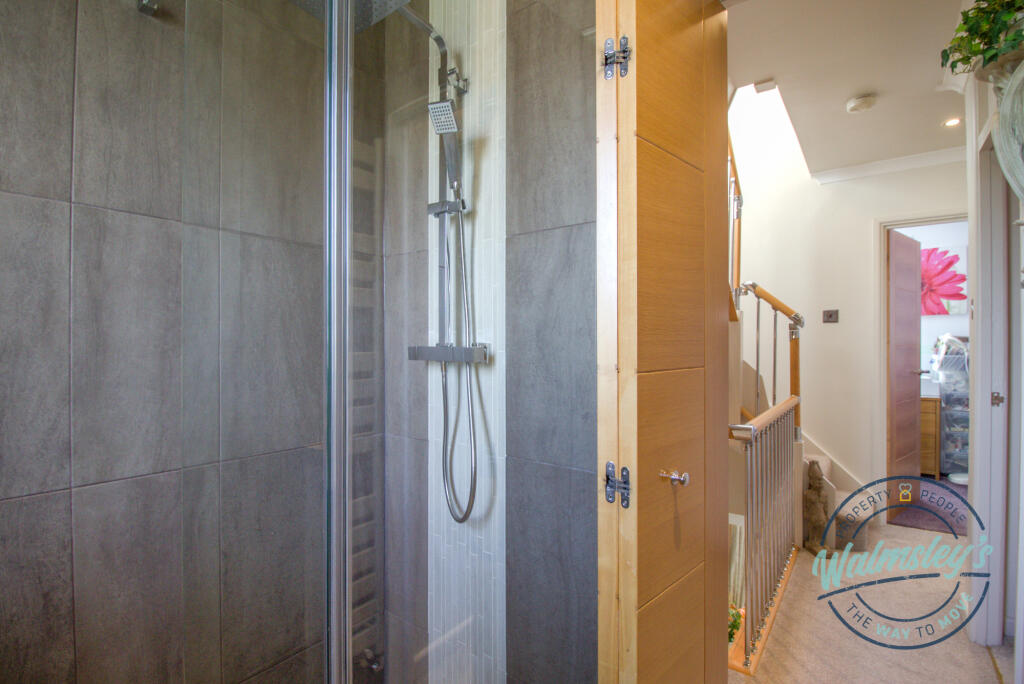 1st floor shower room &amp; landing