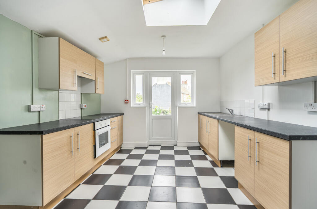 1343882-17-68ade0...