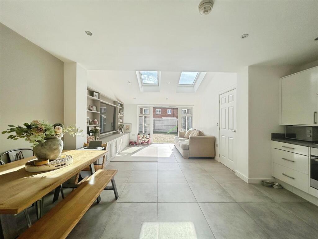 41c81742-4-4614-A9E3-7E9D7F669FFE-1735-000000DC491