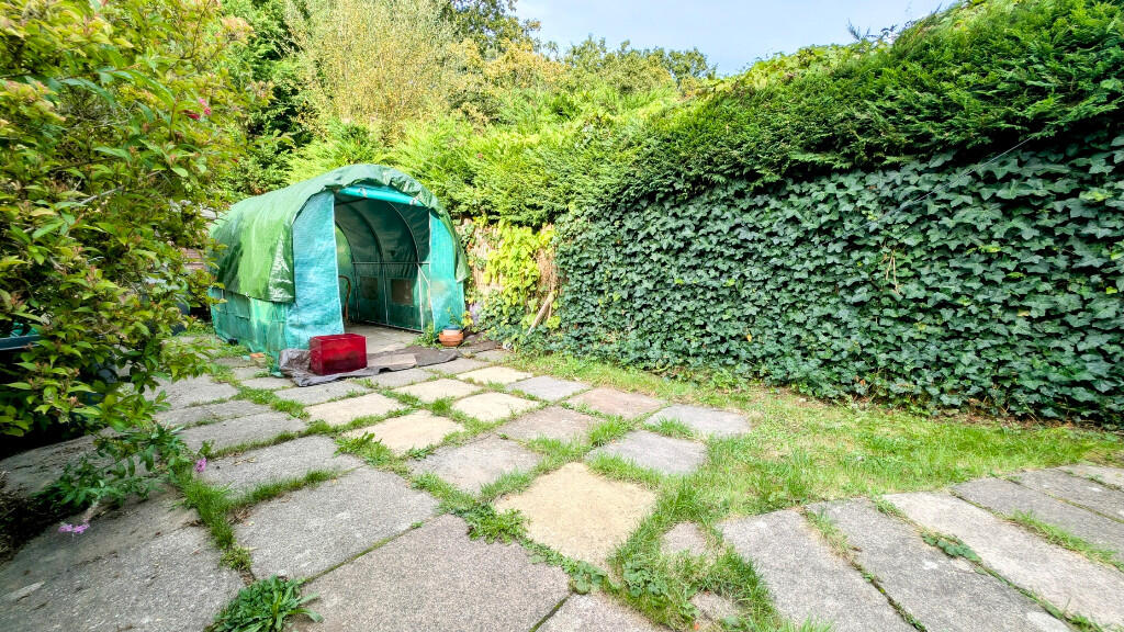 Side Garden