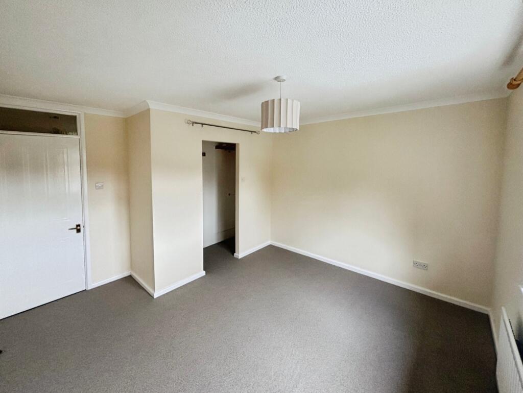 bedroom.jpg