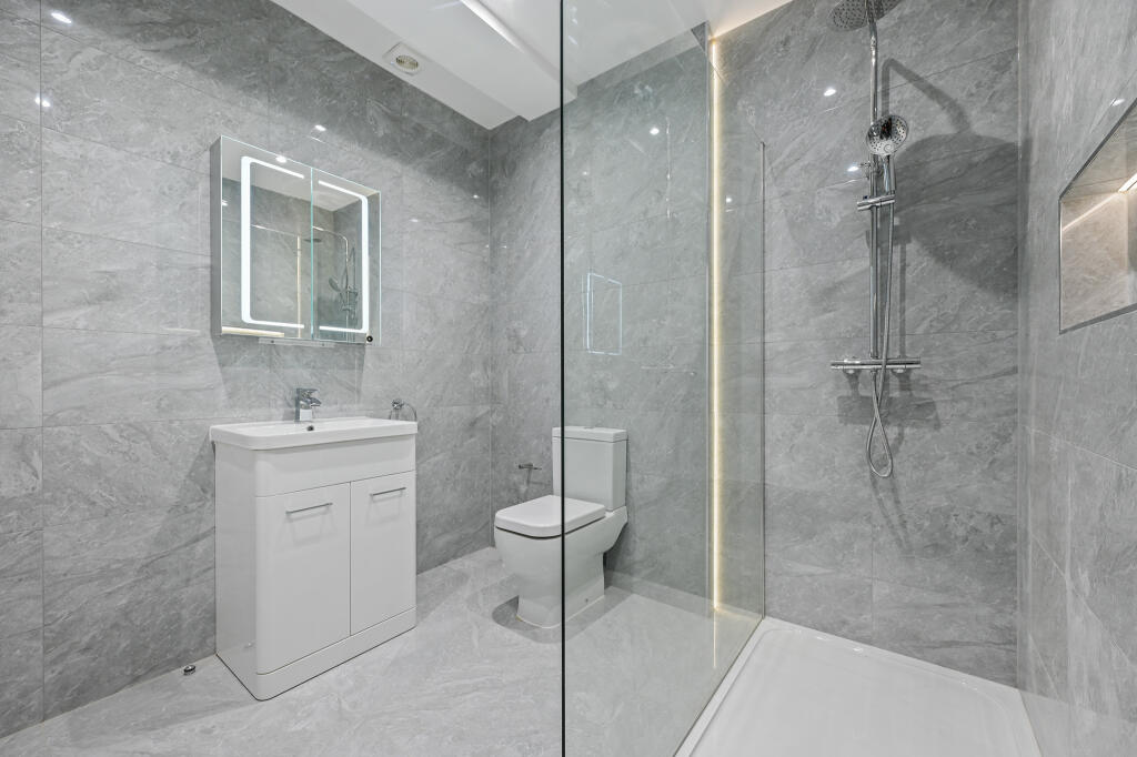 CS - Flat 5, 320 Station Road - 7 (1)