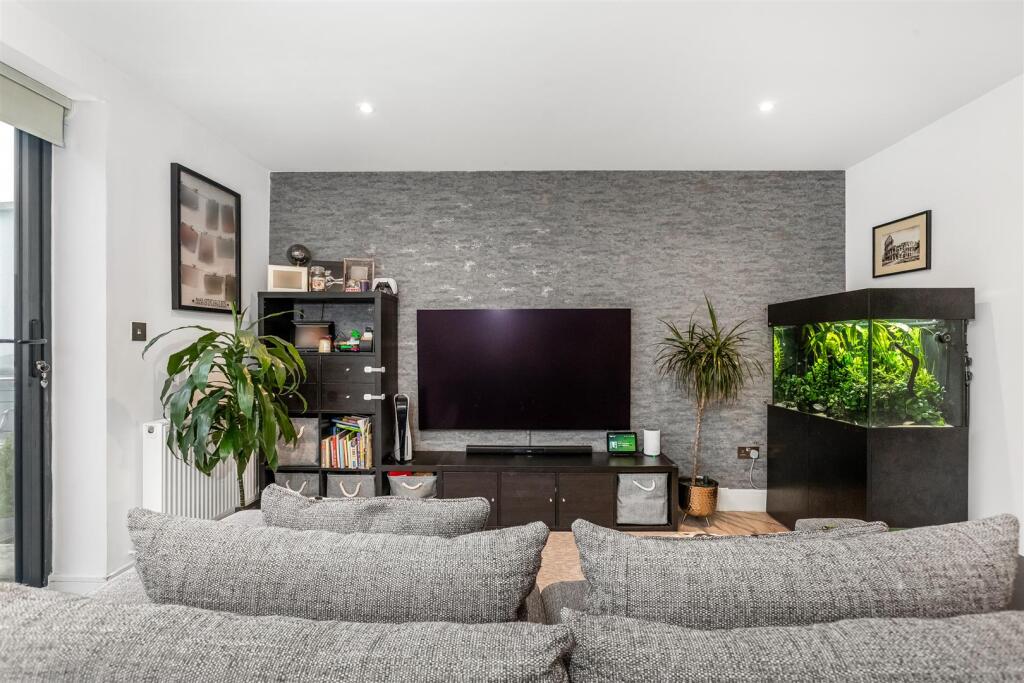 Open Plan/Kitchen/Reception Room