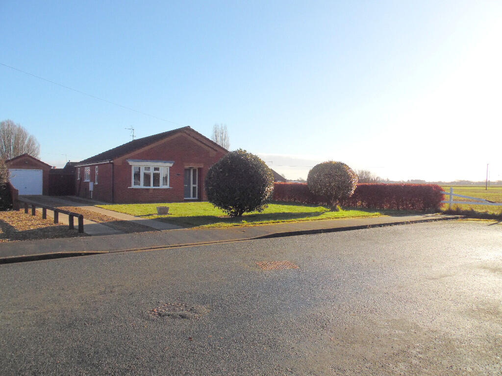 FRONT &amp; STREET VIEW