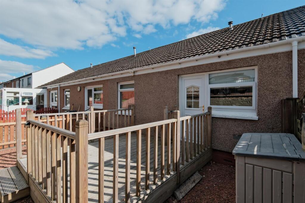 005-18 Calderbank View, Baillieston G69 7RL.jpg