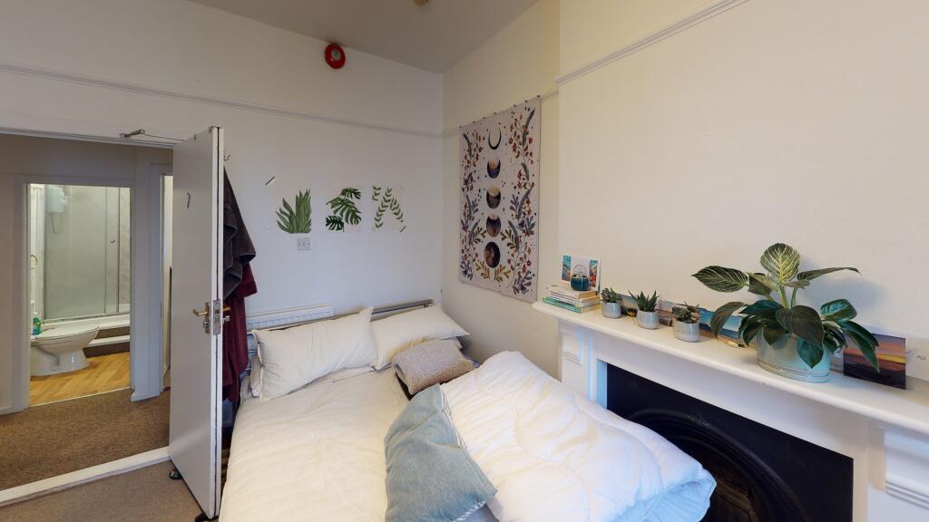 50-Royal-Your-Cresce