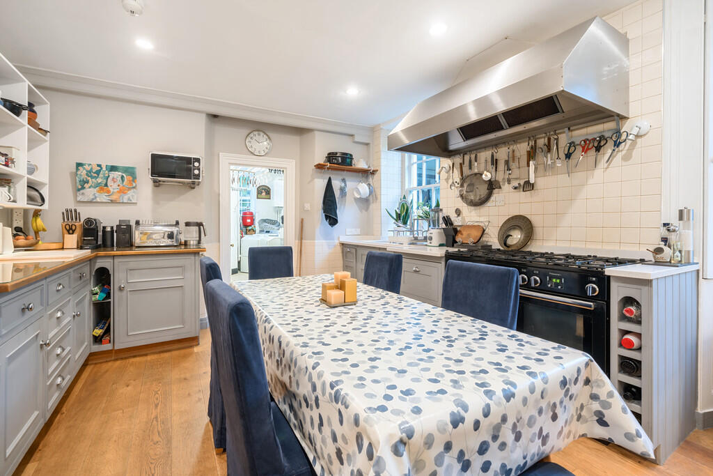 Breakfast Kitchen