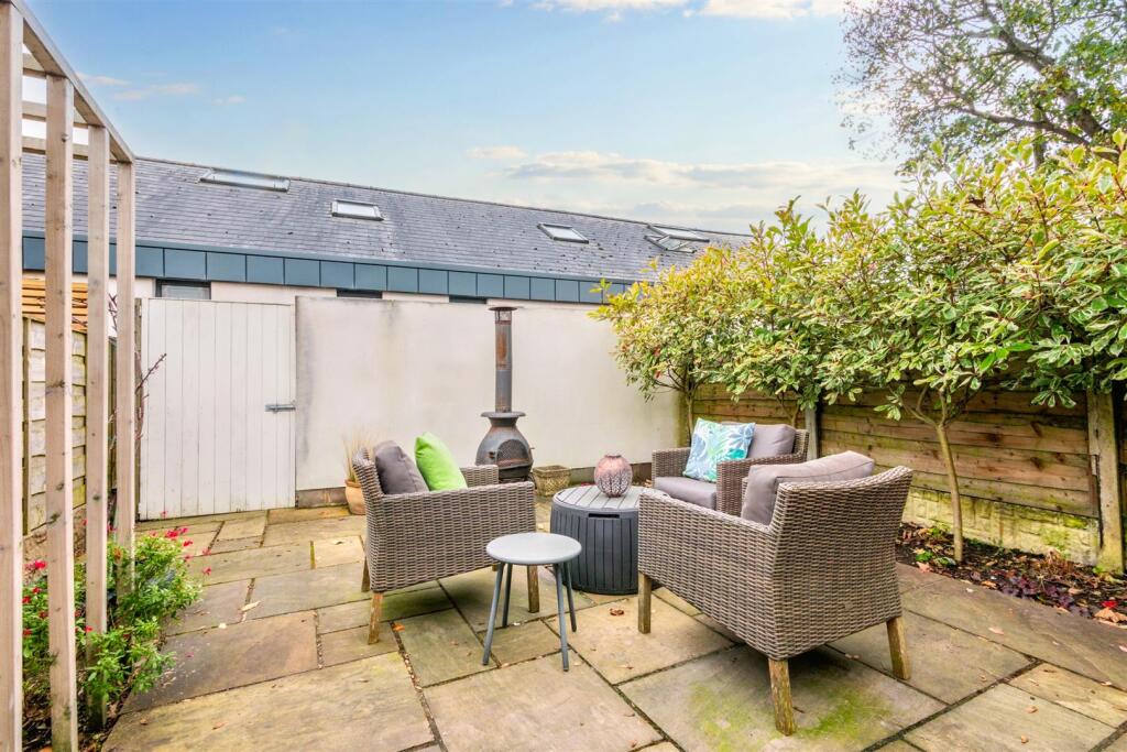 Gardens Aspect 2