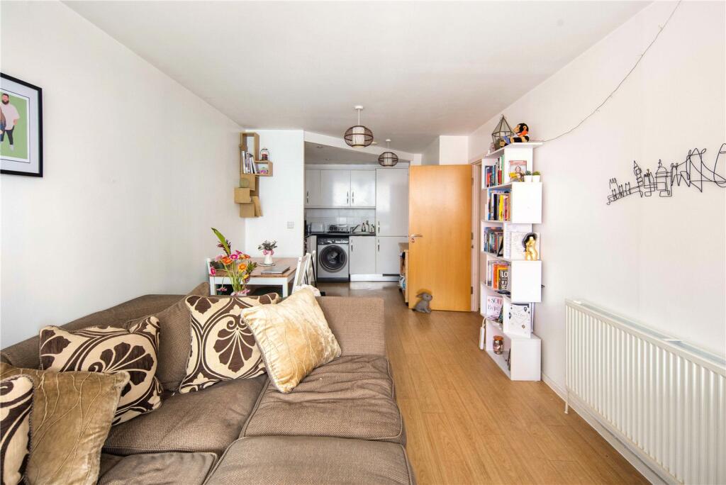 Living Room/Kitchen