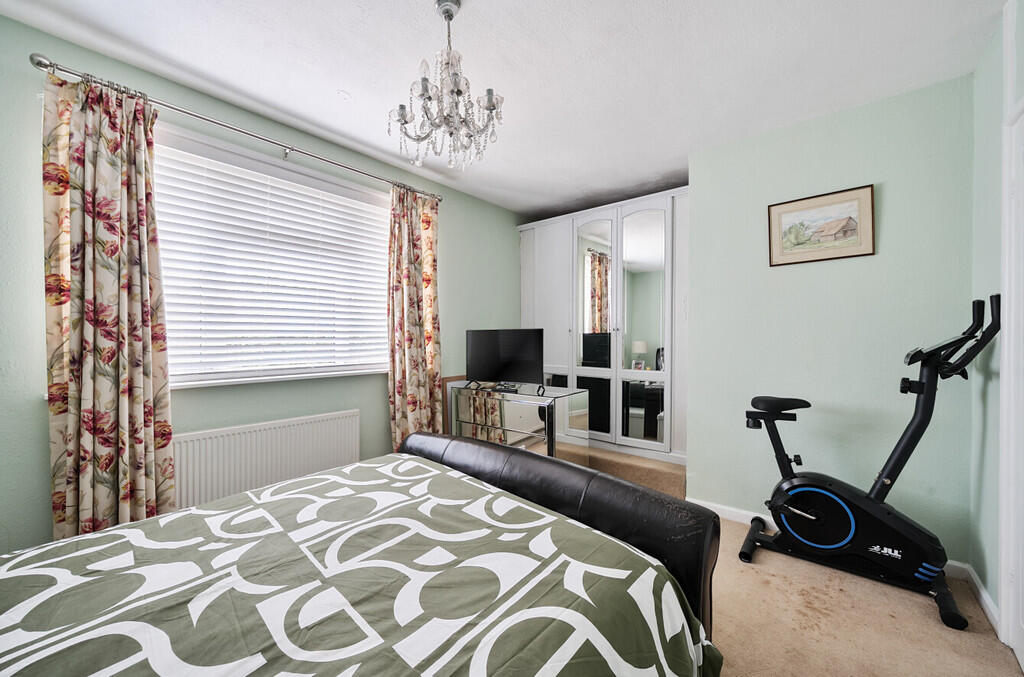 1332641-4-6894925...