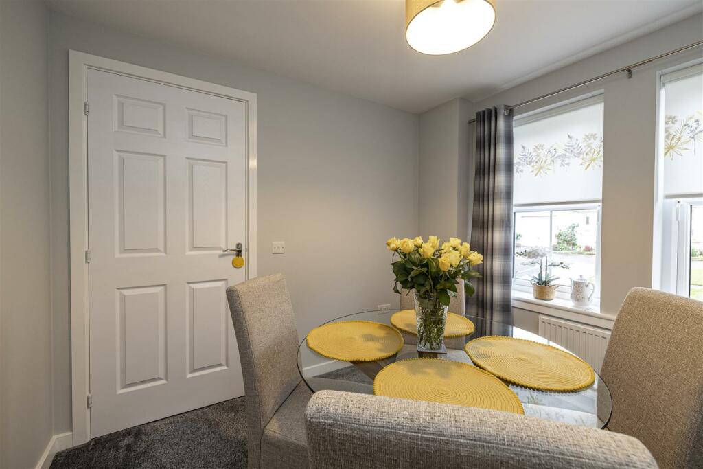 52 Knoll Park Drive Galashiels 11.JPG