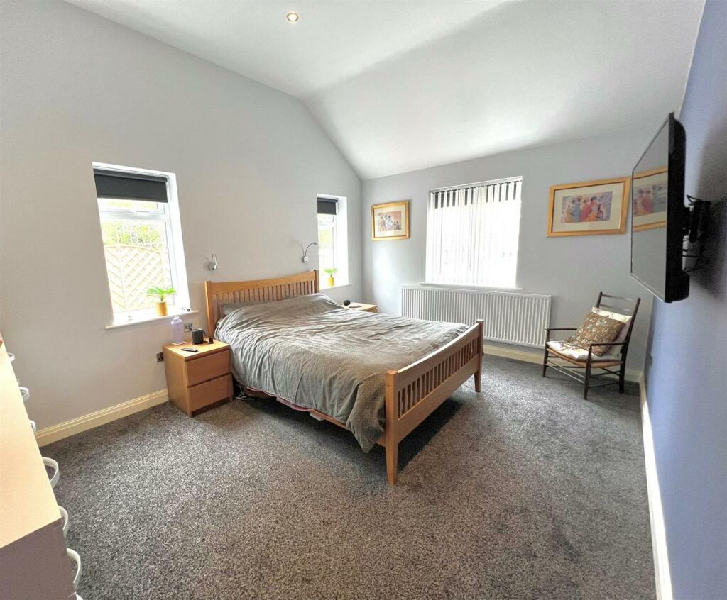 Master Suite - Bedroom