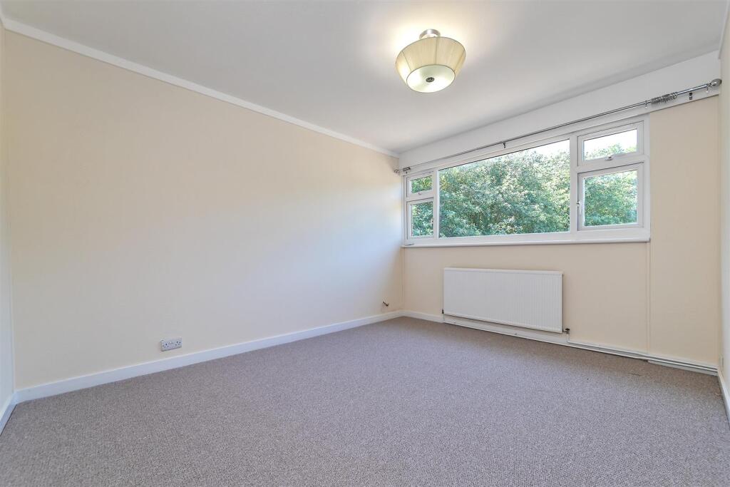 14MendipClose-27.jpg