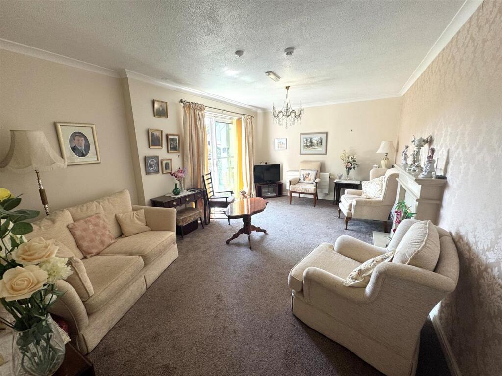 215 BPV living room.jpg