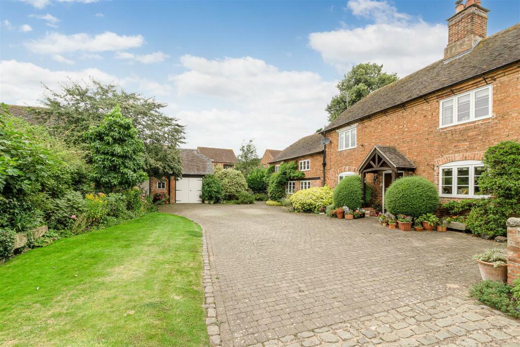 Church House Farm, 6 Shadows Lane