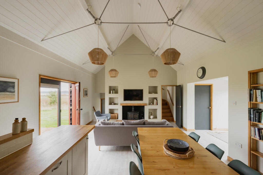 237799 - Whitehouse Barns, Bulcamp Drift-32.jpg