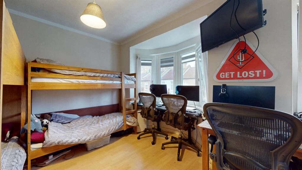 Property for sale by Barrain London