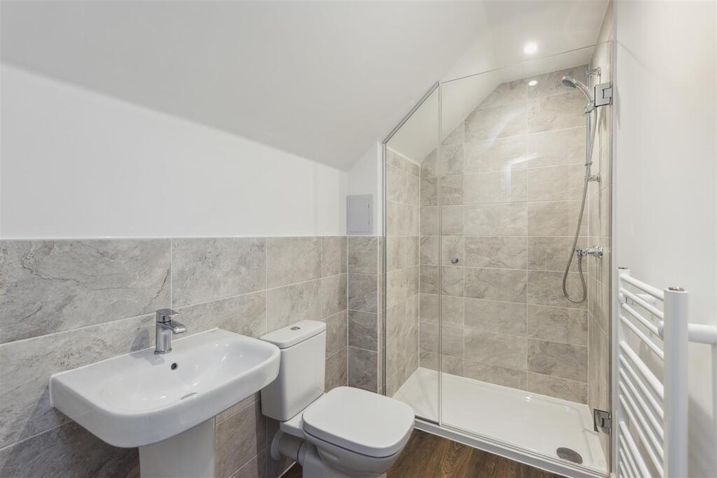 3-Electric-Close2c-Catteshall-Court2c-Godalming-GU
