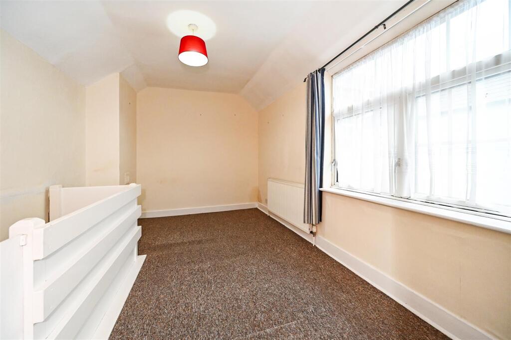 Bedroom.jpg