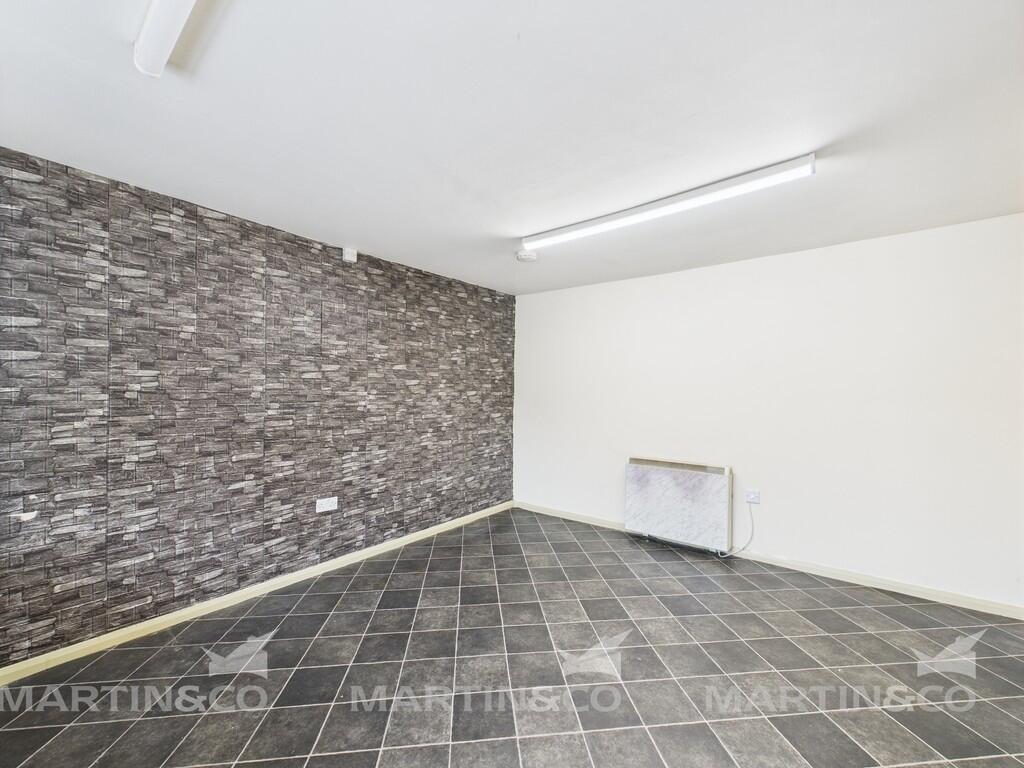 CAM02406G0-PR0482...