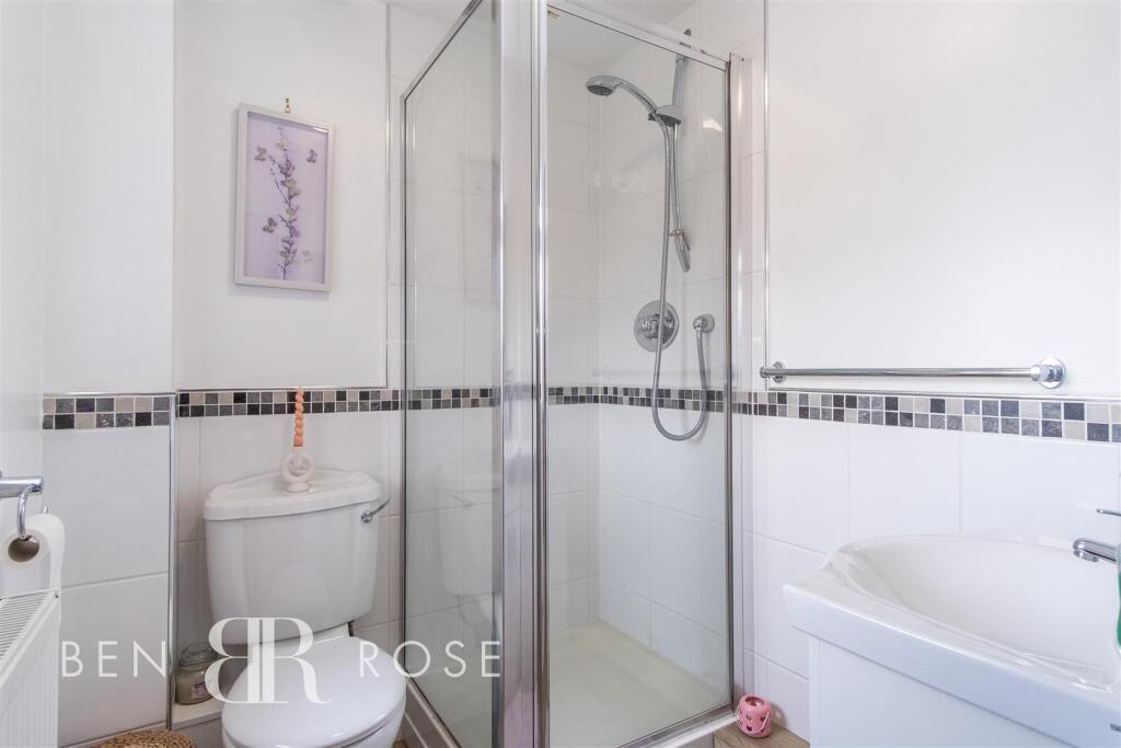 Master Ensuite
