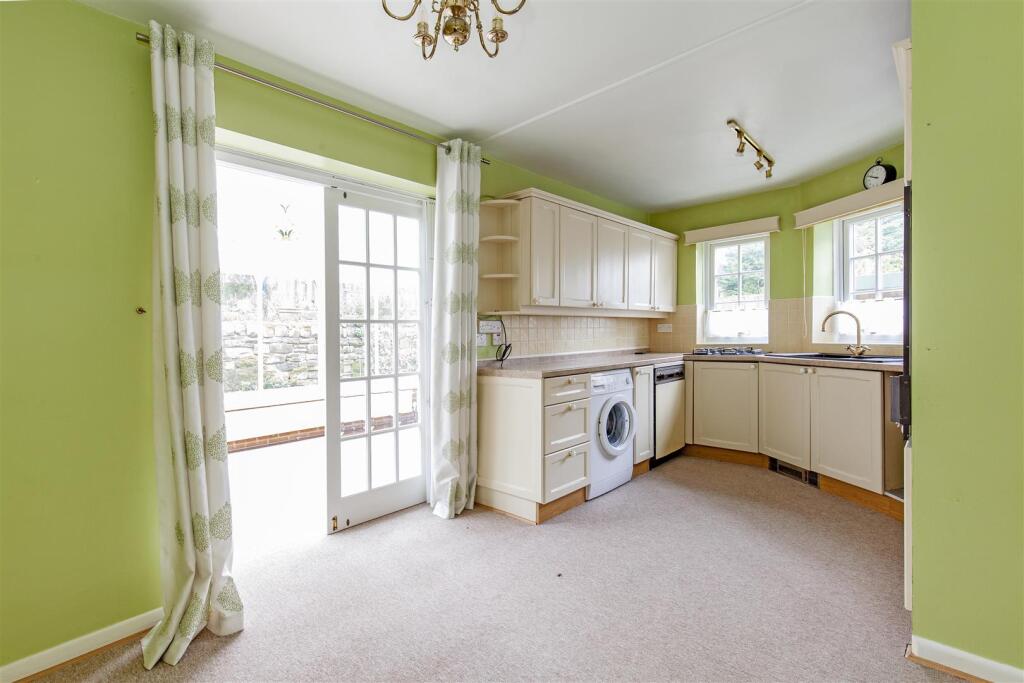 Kitchen-1.jpg