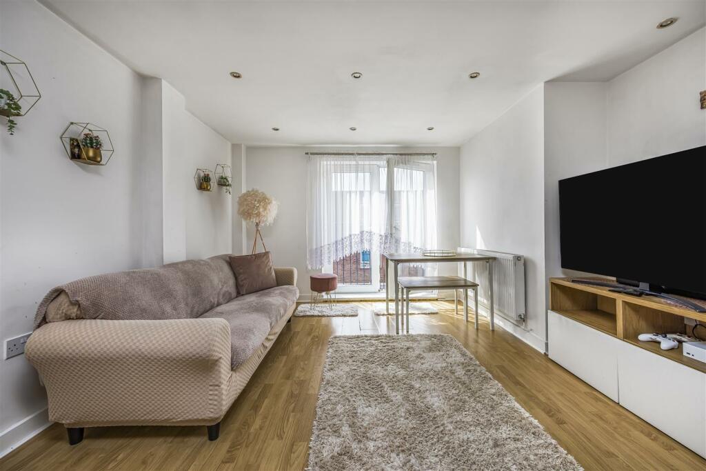 Flat 9, 43-45 Elm Grove, Southsea-PorticoMarketing