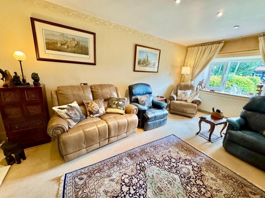 PHOTO-2025-08-12-12-08-10 (3).jpg