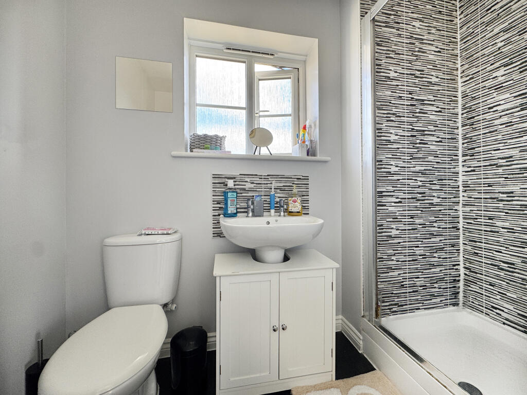 20250909_092959529_iOS