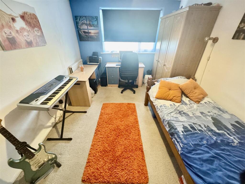 BEDROOM TWO