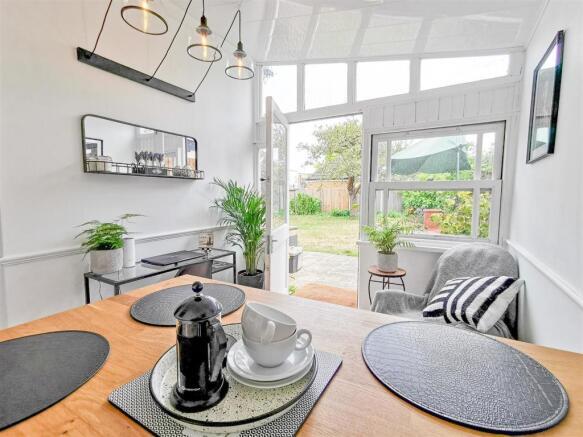 dining room/conservatory