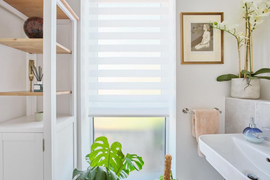 JAJ_GL10 3WB_0019.jpg