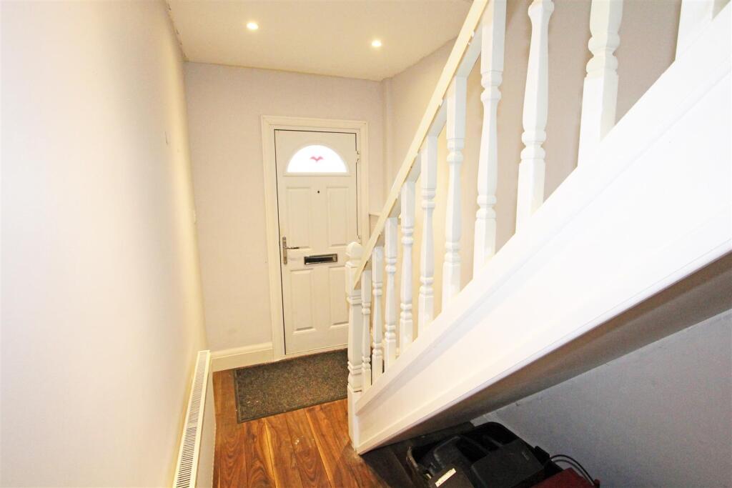 IMG_6529 hall door.jpg